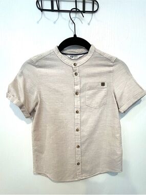 H&M Boys Textured Button Front Shirt Size 7-8Y Beige Mandarin Collar